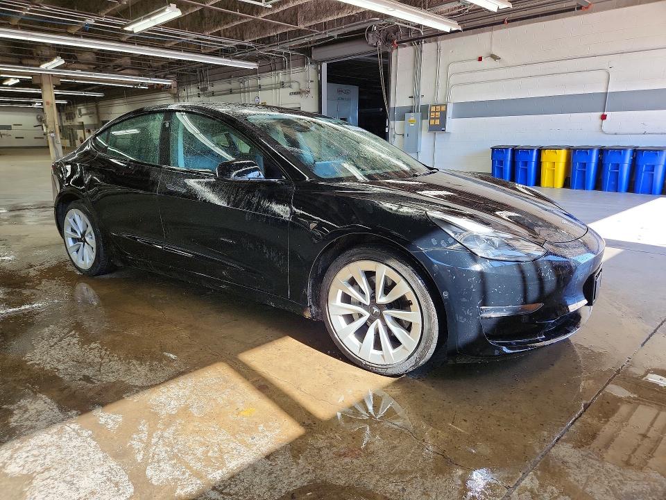 2022 Tesla Model 3 VIN 5YJ3E1EA9NF289202 COPART salvage auction — UNDERCARRIAGE, Il - Certificate Of Title, sold $9,800 on 2026-07-06 (photo 4)