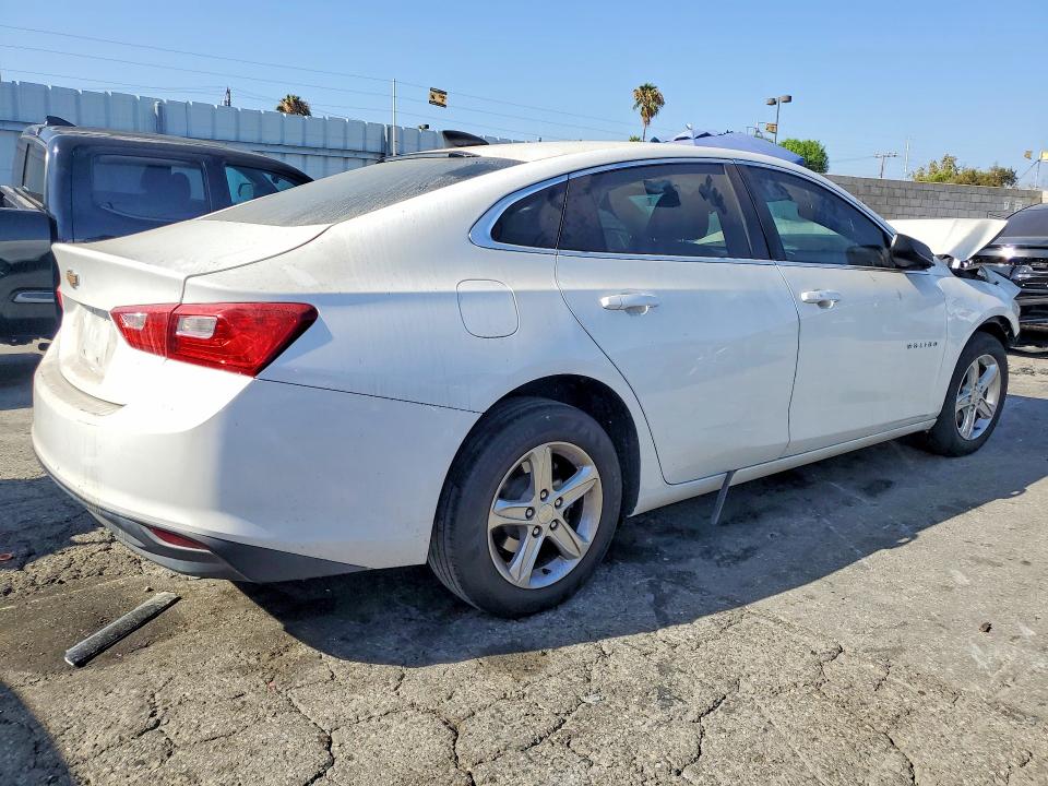 2019 Chevrolet Malibu VIN 1G1ZB5ST3KF204600 COPART salvage auction — FRONT END, CA - DIS/DLR/EXP ONLY CLEAN TITLE, sold $500 on 2026-07-09 (photo 3)