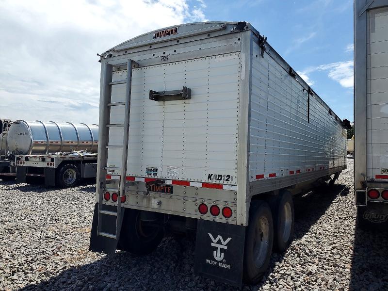 2015 Timpte Grain trailer VIN 1TDH43022FB145872 COPART salvage auction — ROLLOVER, IA - CERTIFICATE OF TITLE, sold $5,500 on 2026-07-27 (photo 6)