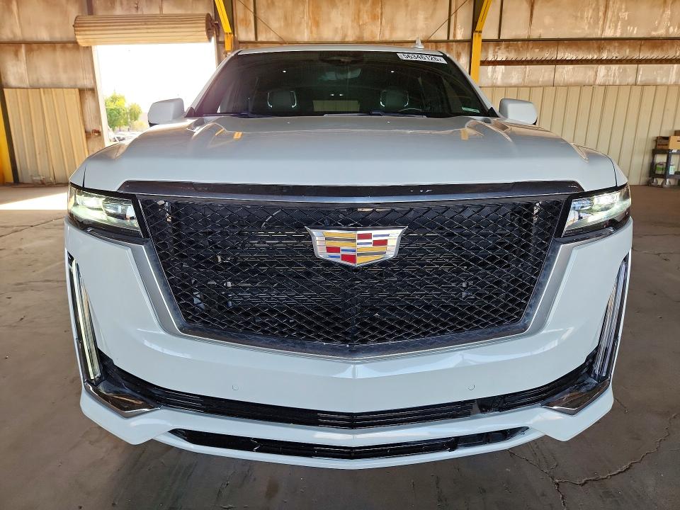 2021 Cadillac Escalade VIN 1GYS4BKLXMR310698 COPART salvage auction — MINOR DENT/SCRATCHES, AZ - CERT OF TITLE - SALVAGE, sold $33,500 on 2026-07-29 (photo 5)