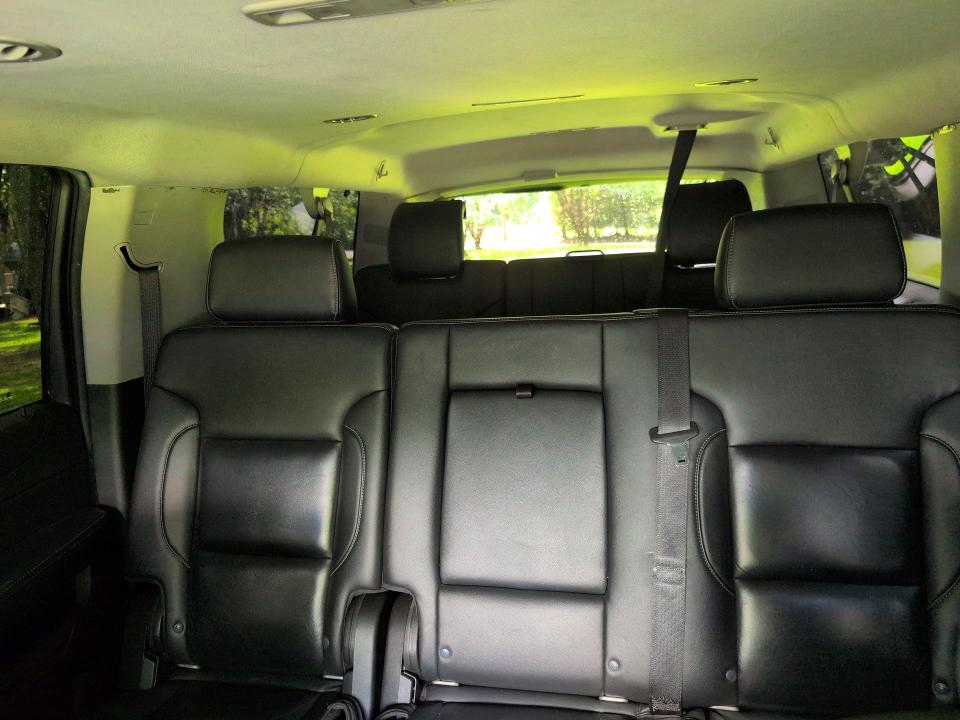 2020 Chevrolet Suburban VIN 1GNSCHKC1LR301602 COPART salvage auction — MINOR DENT/SCRATCHES, Al - Certificate Of Title (P), sold $3,100 on 2026-07-18 (photo 9)