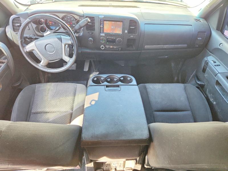 2010 Chevrolet Silverado 2500 VIN 1GC5KXBG6AZ196607 COPART salvage auction — FRONT END, Co - Salvage Title, sold $3,050 on 2026-07-22 (photo 8)