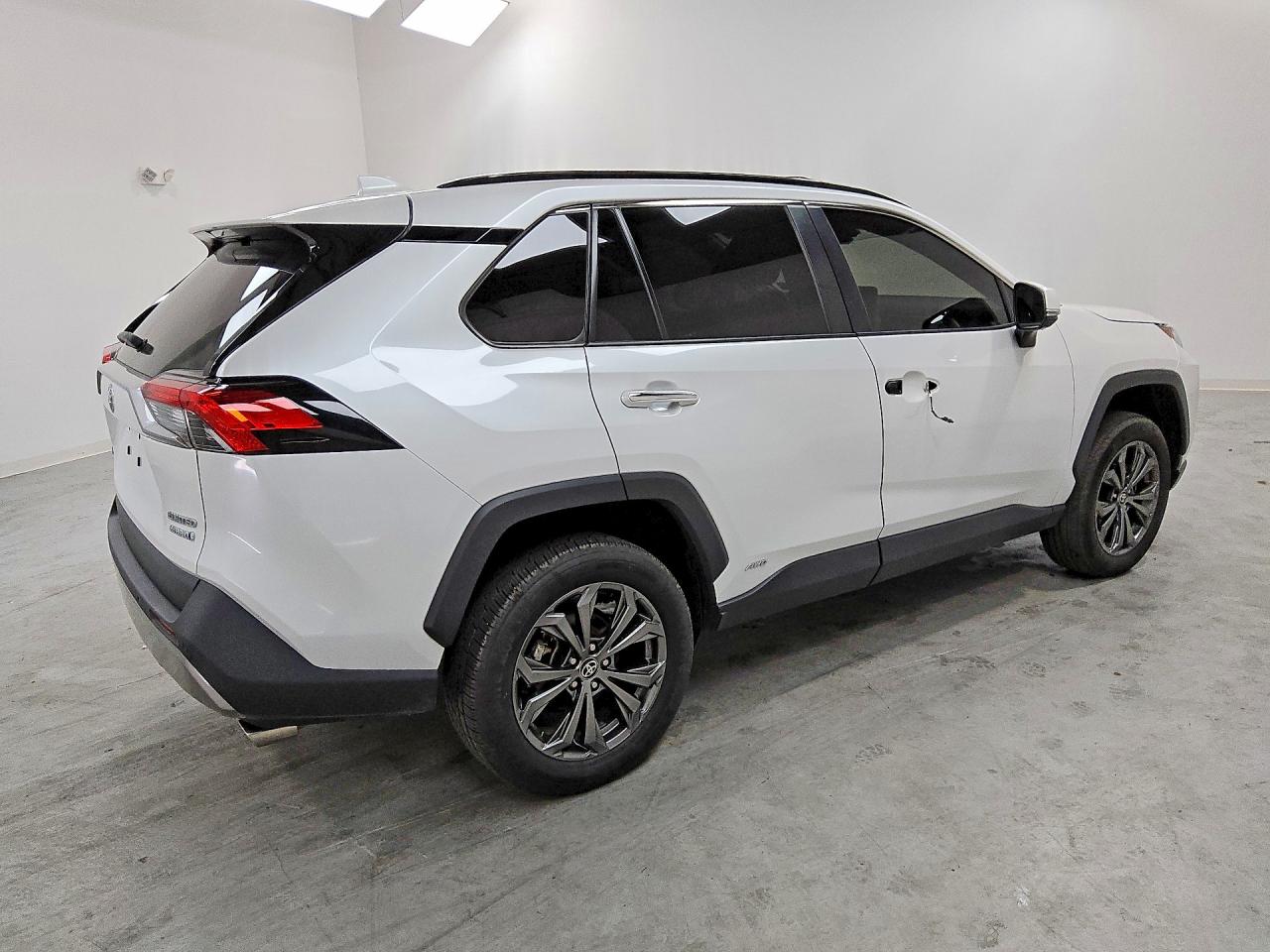 2024 Toyota RAV4 VIN 4T3D6RFV0RU146916 COPART salvage auction — Mechanical, NJ - CERTIFICATE OF TITLE, sold $27,750 on 2026-07-09 (photo 3)