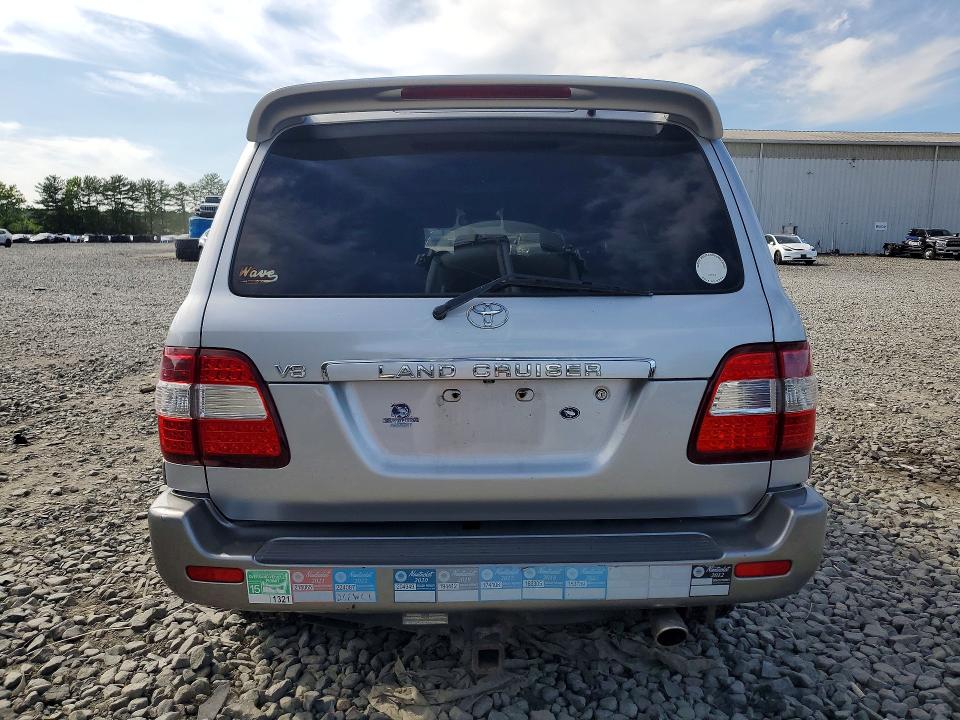 2007 Toyota Land cruiser VIN JTEHT05J472111639 COPART salvage auction — MINOR DENT/SCRATCHES, Mt - Certificate Of Title (P), sold $9,300 on 2026-07-28 (photo 6)