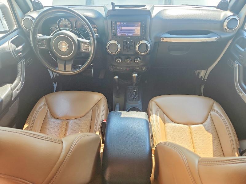 2014 Jeep Wrangler unlimited VIN 1C4BJWEG5EL150710 COPART salvage auction — MINOR DENT/SCRATCHES, Nc - Dealer Only Clean Title, sold $6,300 on 2026-07-02 (photo 8)
