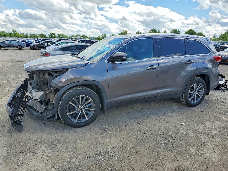 2019 Toyota Highlander VIN 5TDJZRFH7KS592721 COPART salvage auction — FRONT END, On - Permit Salvage, sold $6,200 on 2026-07-16 (photo 1)