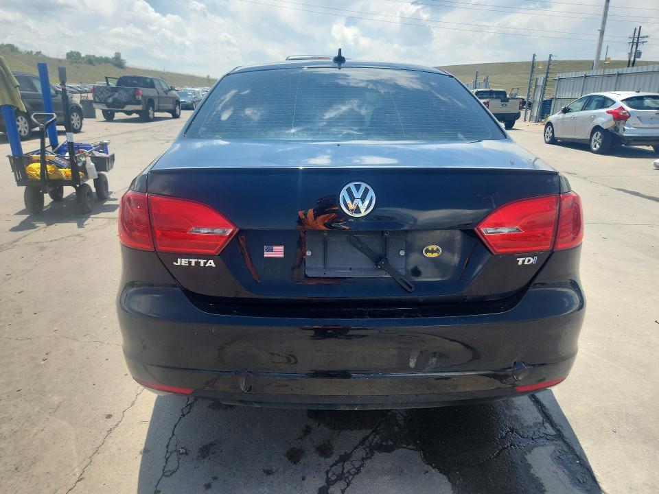 2012 Volkswagen Jetta VIN 3VWLL7AJ9CM423355 COPART salvage auction — FRONT END, CO - PUBLIC - SALVAGE TITLE, sold $2,050 on 2026-08-03 (photo 6)