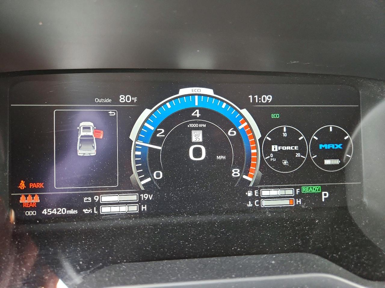2024 Toyota Tundra VIN 5TFPC5DB6RX060142 COPART salvage auction — Side, TN - SALVAGE CERTIFICATE, sold $38,250 on 2026-06-29 (photo 9)