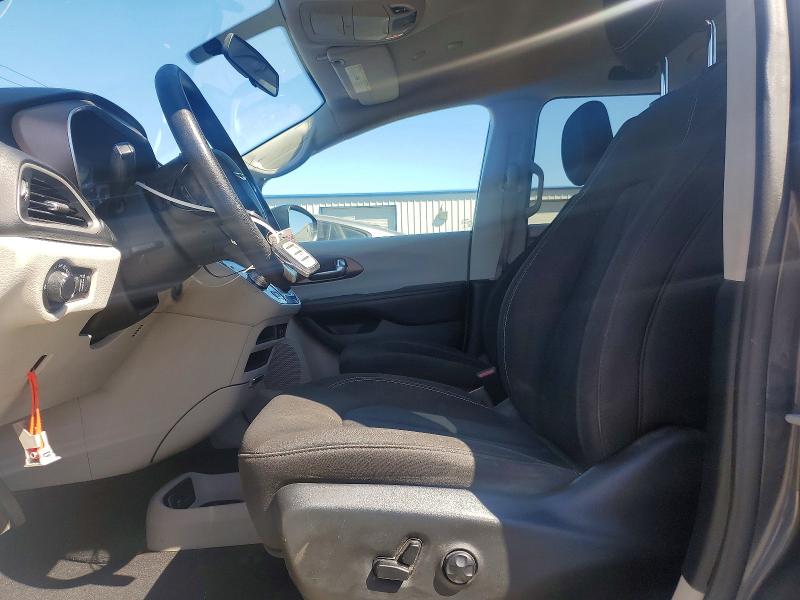 2020 Chrysler Voyager VIN 2C4RC1CGXLR249123 COPART salvage auction — FRONT END, Fl - Dis/Dlr/Exp Only Clean Title, sold $1,650 on 2026-07-31 (photo 7)