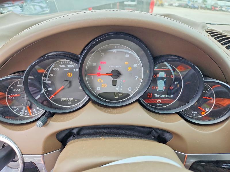 2011 Porsche Cayenne VIN WP1AB2A23BLA42222 COPART salvage auction — MECHANICAL, AR - CERTIFICATE OF TITLE, sold $2,600 on 2026-07-17 (photo 9)