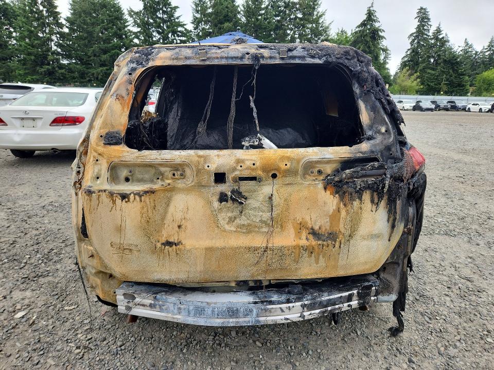 2026 Toyota Rav4 VIN JTM7ERAV7TJ000820 COPART salvage auction — BURN, WA - BILL OF SALE, sold $12,400 on 2026-07-31 (photo 6)