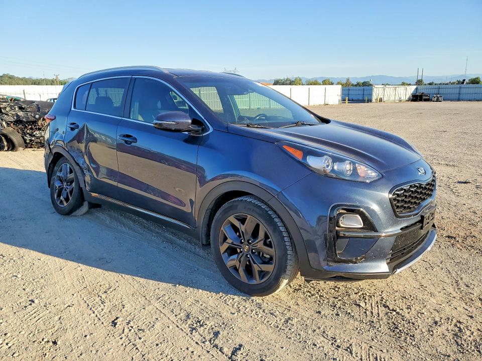 2021 Kia Sportage VIN KNDP63AC2M7922676 COPART salvage auction — REAR END, Ca - Salvage Certificate, sold $2,700 on 2026-07-10 (photo 4)