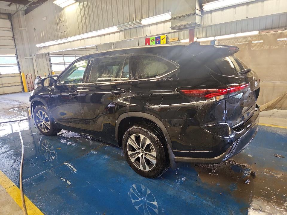 2026 Toyota Highlander hybrid VIN 5TDKBRCH6TS705413 COPART salvage auction — FRONT END, VA - CERT OF TITLE - SALVAGE, sold $5,300 on 2026-07-30 (photo 2)