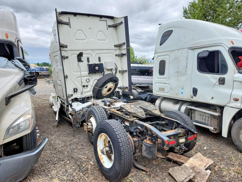 2018 Freightliner Cascadia 126 VIN 3AKJHHDR7JSJZ6424 COPART salvage auction — FRONT END, AZ - CERT OF TITLE - SALVAGE, sold $25 on 2026-07-09 (photo 3)
