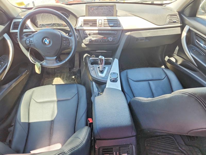 2015 BMW 3er VIN WBA3B1C50FP831533 COPART salvage auction — FRONT END, Ny - Mv-907A Salvage Certificate, sold $1,300 on 2026-07-13 (photo 8)