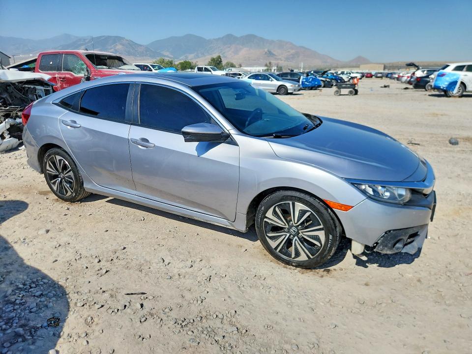 2018 Honda Civic VIN JHMFC1F37JX030936 COPART salvage auction — FRONT END, Nd - Certificate Of Title For A Veh, sold $2,700 on 2026-07-16 (photo 4)