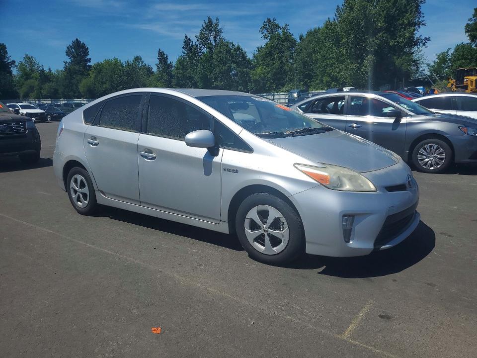 2013 Toyota Prius VIN JTDKN3DU6D0353468 COPART salvage auction — UNDERCARRIAGE, Or - Non Public Clean Title, sold $2,350 on 2026-07-13 (photo 4)