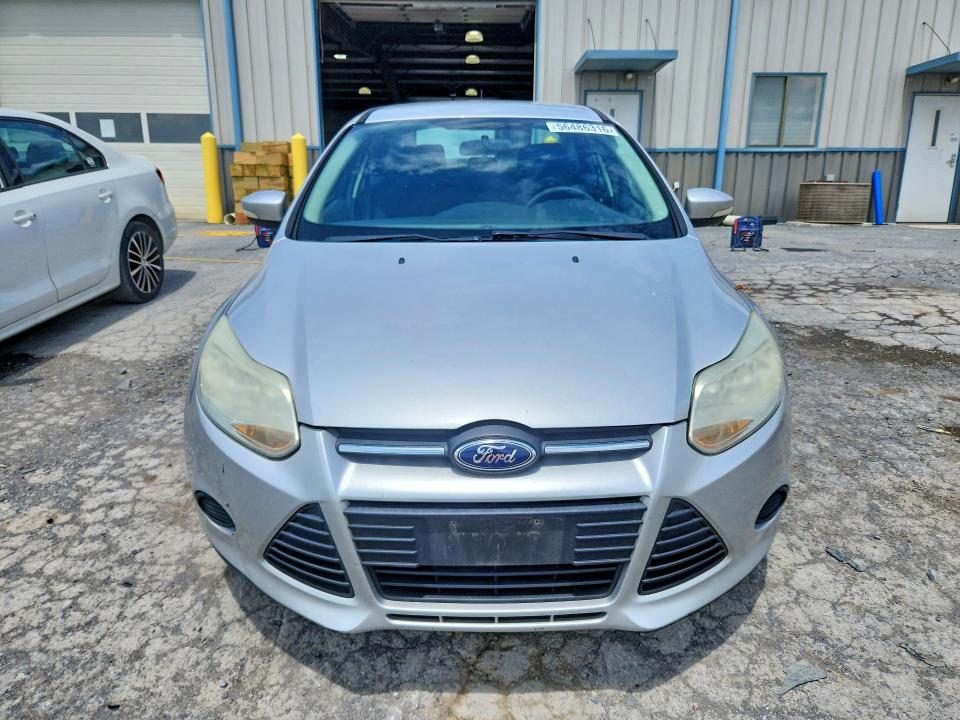 2014 Ford Focus VIN 1FADP3F26EL173346 COPART salvage auction — SIDE, PA - CERTIFICATE OF SALVAGE, sold $375 on 2026-07-02 (photo 5)