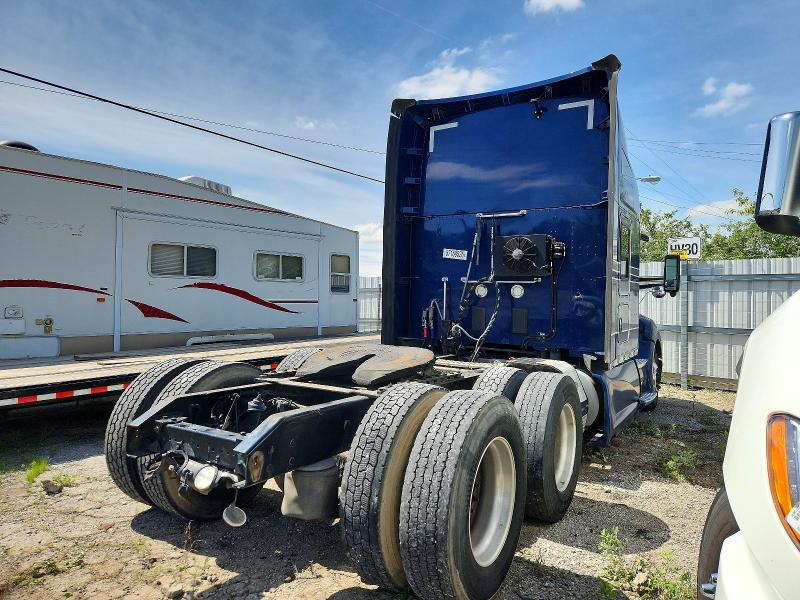 2021 Kenworth T680 VIN 1XKYDP9X2MJ446543 COPART salvage auction — MINOR DENT/SCRATCHES, GA - CERTIFICATE OF TITLE, sold $26,750 on 2026-07-27 (photo 4)