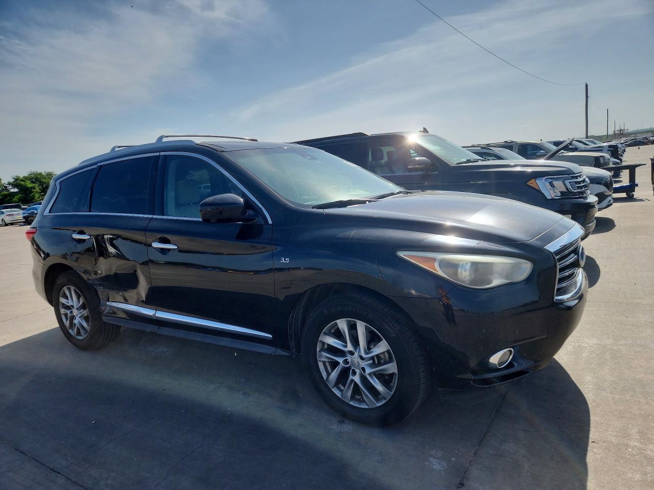 2015 Infiniti QX60 VIN 5N1AL0MNXFC511414 COPART salvage auction — Side, TX - SALVAGE VEHICLE TITLE, sold $750 on 2026-07-09 (photo 4)