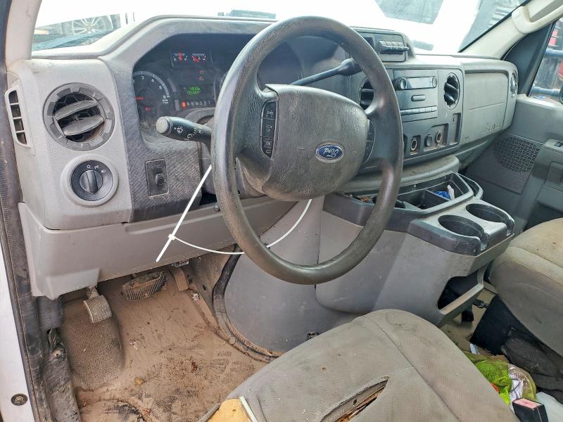 2010 Ford Econoline e350 VIN 1FDSE3FL0ADA52652 COPART salvage auction — MINOR DENT/SCRATCHES, Ok - Certificate Of Title, sold $1,950 on 2026-07-09 (photo 8)