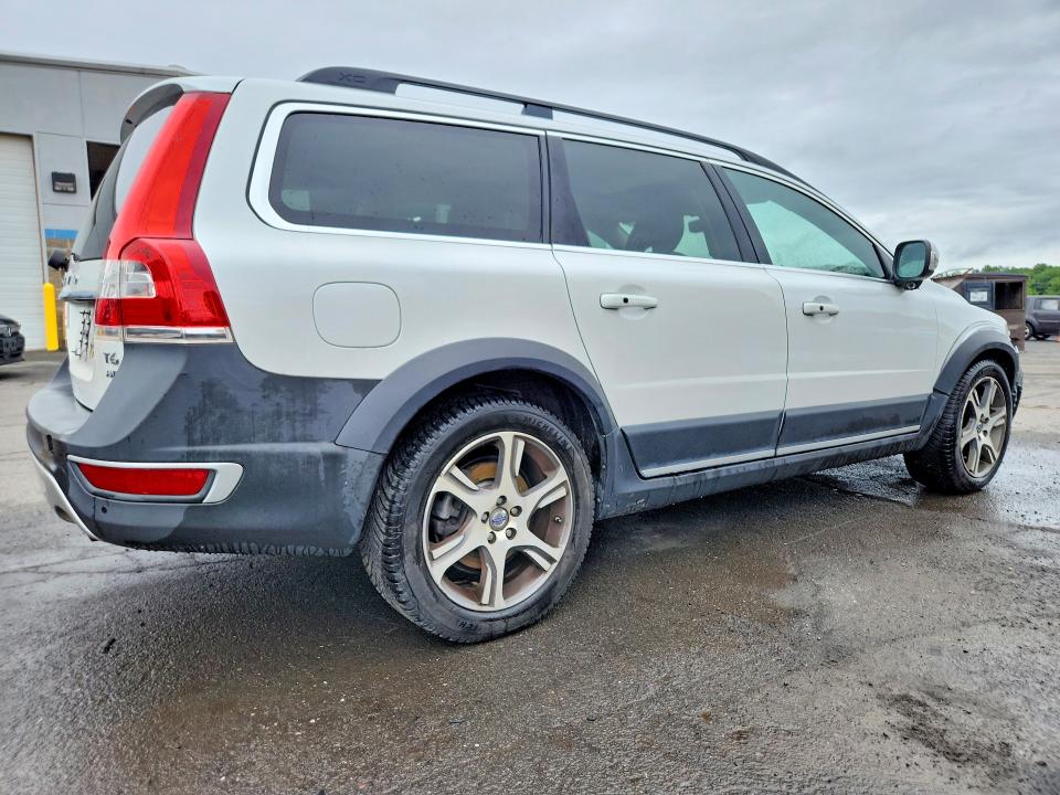 2015 Volvo Xc70 VIN YV4902NK5F1208081 COPART salvage auction — FRONT END, Ct - Certificate Of Title, sold $5,500 on 2026-07-02 (photo 3)