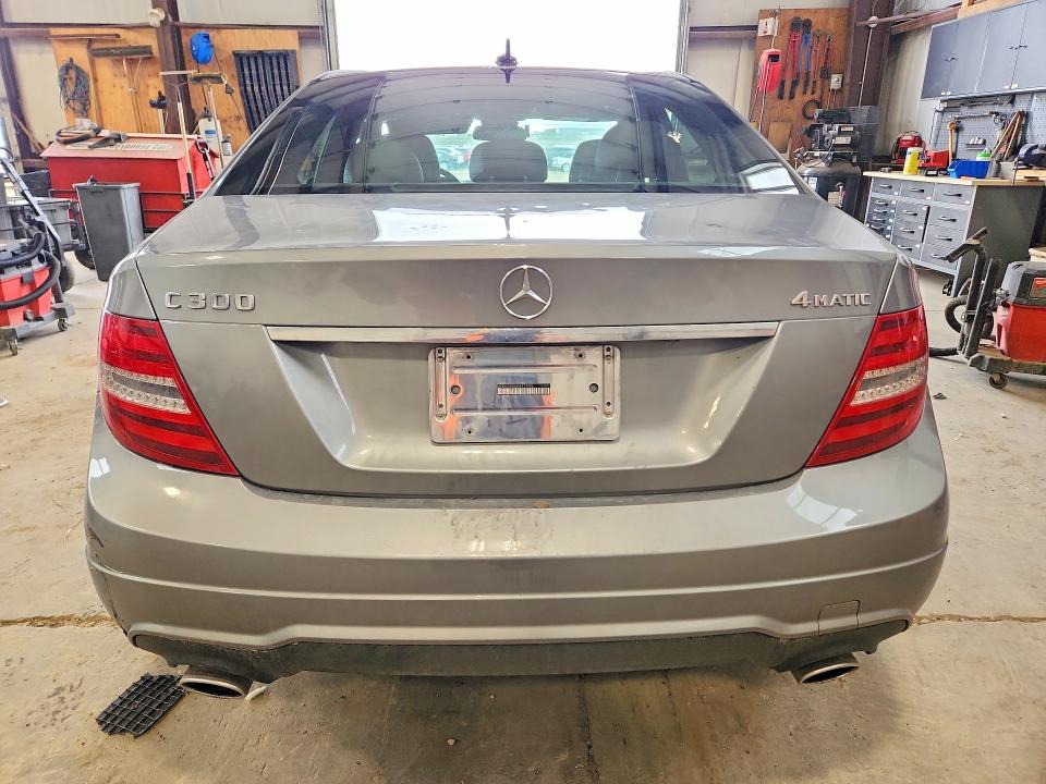 2014 Mercedes-benz C-klasse VIN WDDGF8ABXEA917496 COPART salvage auction — HAIL, AB - BOS - REBUILT, sold $3,400 on 2026-07-09 (photo 6)