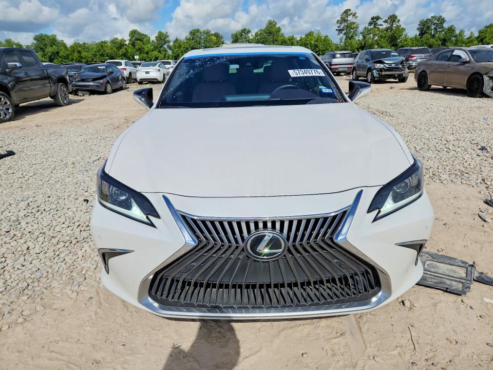 2019 Lexus ES VIN 58ABZ1B16KU039041 COPART salvage auction — SIDE, Tx - Certificate Of Title, sold $15,600 on 2026-07-31 (photo 5)