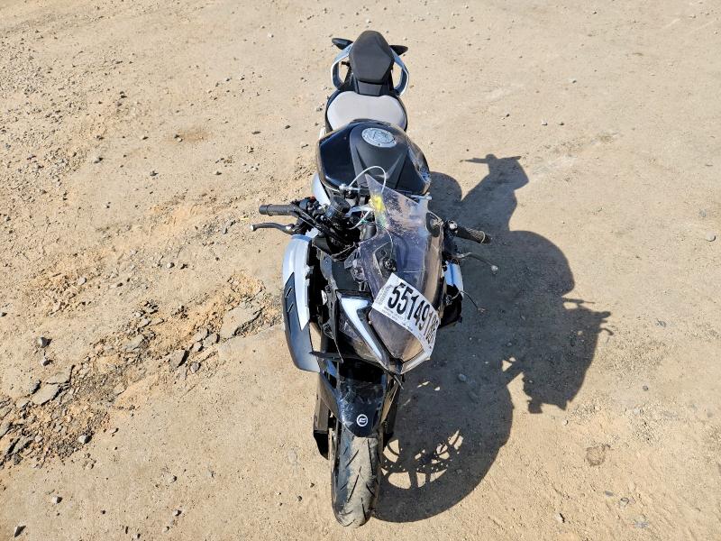 2025 Cf moto 675ss VIN LCEPEVLP6S6000753 COPART salvage auction — FRONT END, WI - CERT OF TITLE-SALVAGE VEHICLE, sold $425 on 2026-07-16 (photo 5)