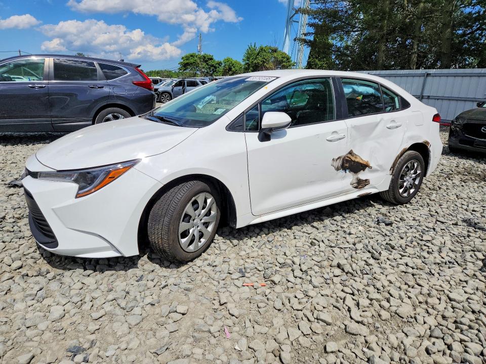 2026 Toyota Corolla VIN 5YFB4MDE3TP372193 COPART salvage auction — SIDE, Nj - Cert Of Title-Salvage, sold $7,600 on 2026-07-08 (photo 1)