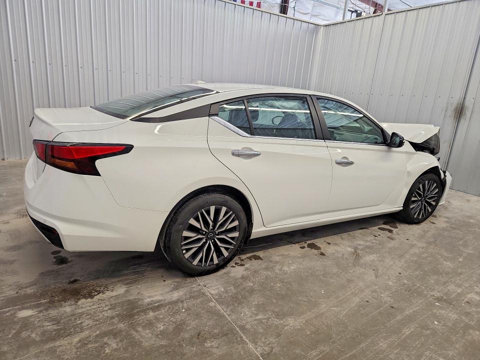 2025 Nissan Altima VIN 1N4BL4DV9SN393795 COPART salvage auction — FRONT END, VA - CERT OF TITLE - SALVAGE, sold $6,200 on 2026-07-29 (photo 3)