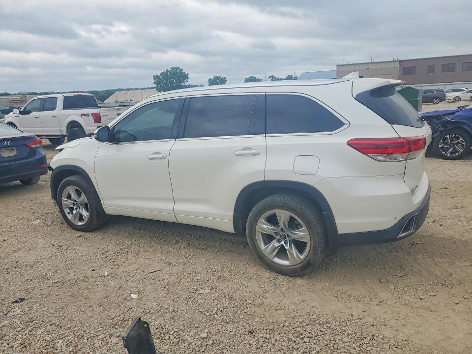 2017 Toyota Highlander VIN 5TDDZRFH6HS465545 COPART salvage auction — FRONT END, Ks - Cert Of Title-Salvage, sold $550 on 2026-07-30 (photo 2)