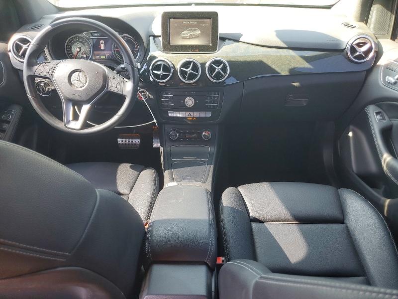 2017 Mercedes-benz VIN WDDVP9AB7HJ016326 COPART salvage auction — MINOR DENT/SCRATCHES, Nv - Certificate Of Title, sold $5,500 on 2026-07-27 (photo 8)