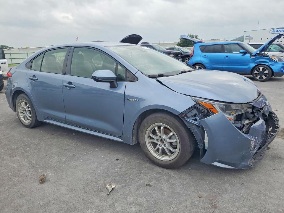 2021 Toyota Corolla VIN JTDEAMDE4MJ006674 COPART salvage auction — FRONT END, Salvage Title, sold $5,100 on 2026-07-24 (photo 4)