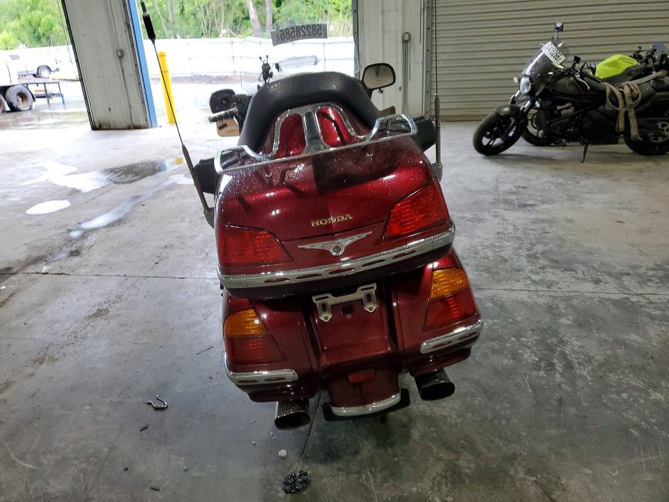 2004 Honda Gl1800 VIN 1HFSC47084A305877 COPART salvage auction — MINOR DENT/SCRATCHES, Ny - Mv-907A Salvage Certificate, sold $1,600 on 2026-07-08 (photo 4)