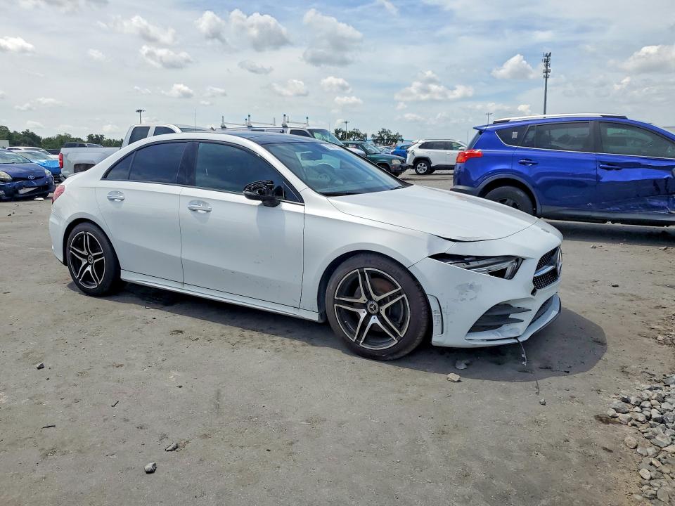 2020 Mercedes-benz VIN W1K3G4EB6LJ218149 COPART salvage auction — FRONT END, Fl - Cert Of Title-Manuf Buy Back (P), sold $7,800 on 2026-07-29 (photo 4)