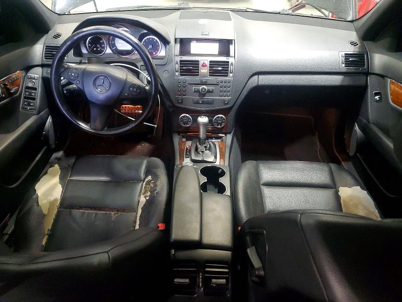 2011 Mercedes-benz C-klasse VIN WDDGF8BB1BR183603 COPART salvage auction — MINOR DENT/SCRATCHES, Wv - Certificate Of Title, sold $1,600 on 2026-07-30 (photo 8)