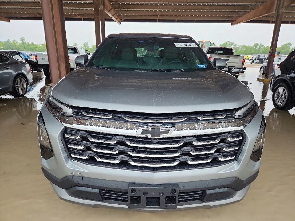 2026 Chevrolet VIN 3GNAXPEG0TL339354 COPART salvage auction — WATER/FLOOD, Tx - Salvage Title-Flood Damage, sold $12,400 on 2026-07-02 (photo 5)