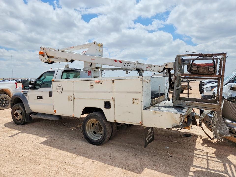 2008 Ford F-450 super duty VIN 1FDXF46Y78EA55394 COPART salvage auction — MECHANICAL, MT - CERTIFICATE OF TITLE, sold $400 on 2026-07-09 (photo 2)