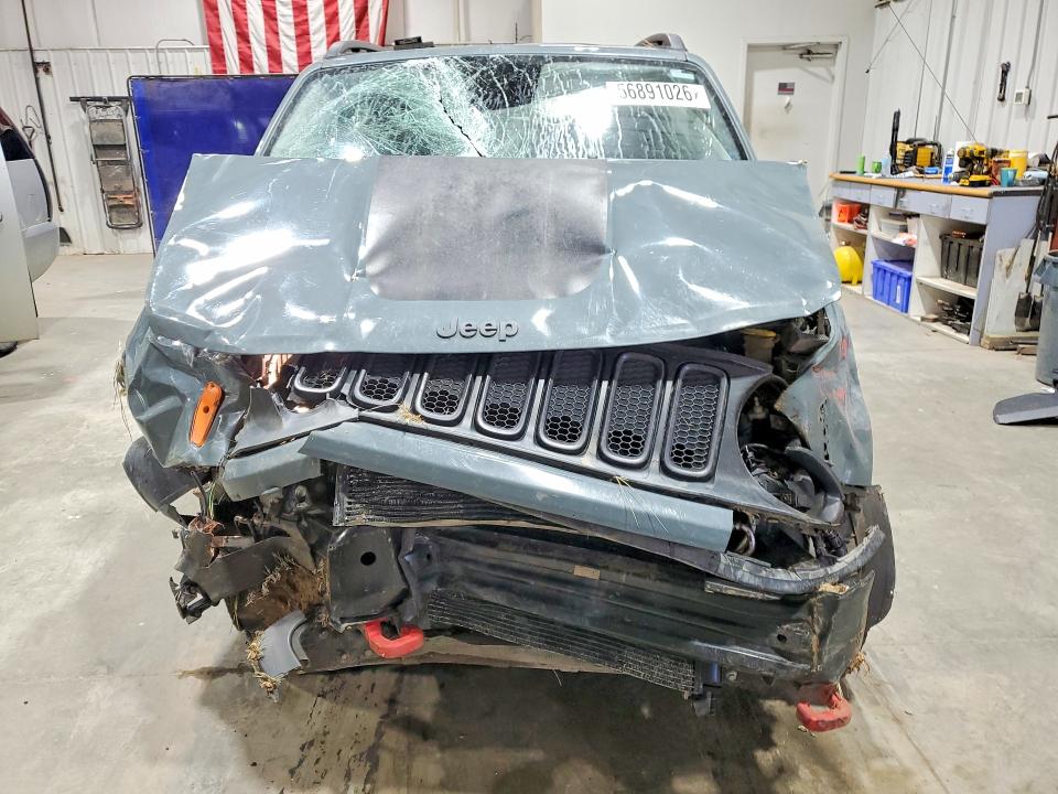 2016 Jeep VIN ZACCJBCT2GPD79275 COPART salvage auction — FRONT END, Id - Salvage Certificate Of Title, sold $200 on 2026-08-03 (photo 5)
