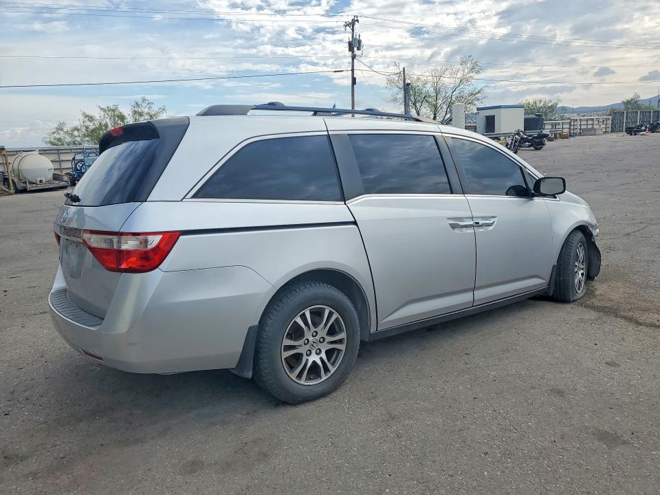 2012 Honda Odyssey VIN 5FNRL5H63CB059411 COPART salvage auction — FRONT END, NM - CERT OF TITLE-SALVAGE, sold $875 on 2026-07-24 (photo 3)