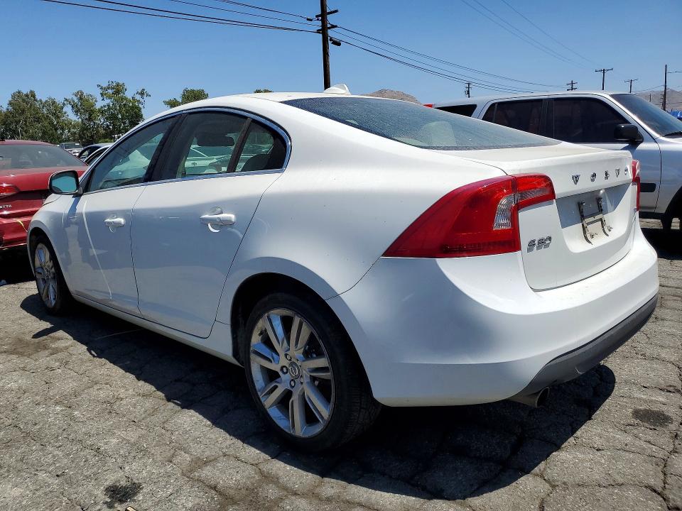 2011 Volvo S60 VIN YV1902FH5B2006538 COPART salvage auction — MINOR DENT/SCRATCHES, Ca - Dis/Dlr/Exp Only Clean Title, sold $500 on 2026-07-06 (photo 2)