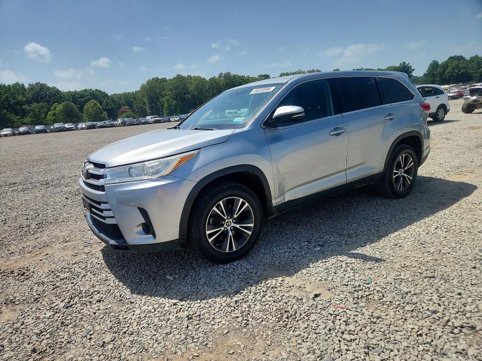 2019 Toyota Highlander VIN 5TDZZRFH7KS297864 — COPART salvage auction photo