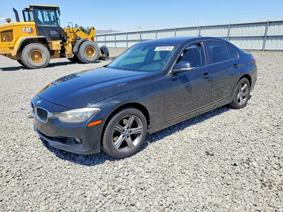 2013 BMW VIN WBA3B5G59DNS04114 COPART salvage auction — SIDE, Nv - Salvage Title, sold $700 on 2026-07-30 (photo 1)