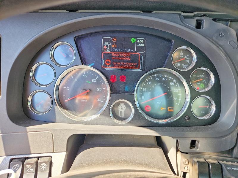 2020 Kenworth Construction VIN 1NKZD30X8LJ388375 COPART salvage auction — FRONT END, PA - CERTIFICATE OF SALVAGE, sold $2,250 on 2026-07-09 (photo 8)
