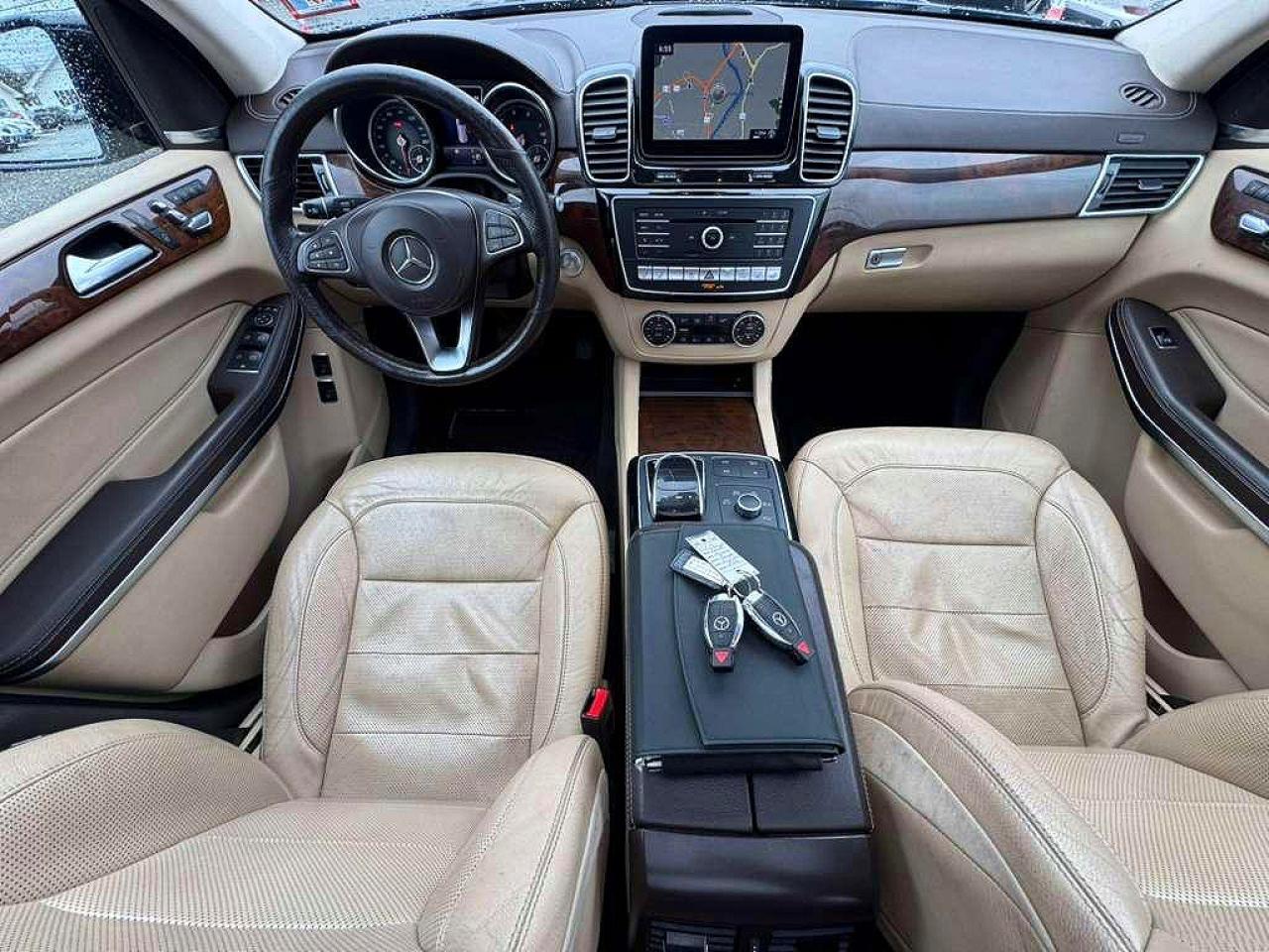 2018 Mercedes-Benz GLS-Class VIN 4JGDF7DE1JB117151 COPART salvage auction — Normal Wear, MT - CERTIFICATE OF TITLE (P), sold $10,400 on 2026-07-01 (photo 9)