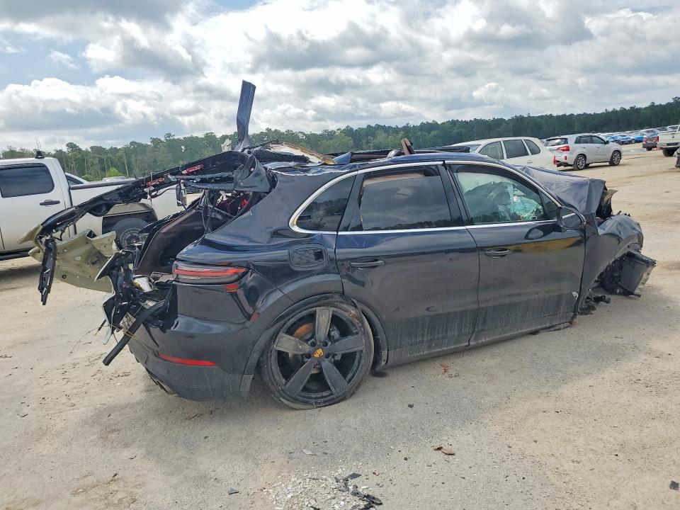 2019 Porsche Cayenne VIN WP1AB2AY2KDA62752 COPART salvage auction — ALL OVER, SC - CERT OF TITLE-SALVAGE, sold $425 on 2026-07-27 (photo 3)