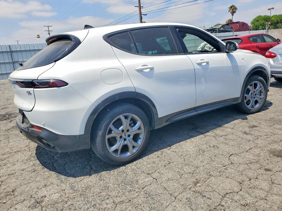 2024 Dodge Hornet VIN ZACPDFCW2R3A27768 COPART salvage auction — FRONT END, Ca - Dis/Dlr/Exp Nonrepairable Cert (P), sold $4,150 on 2026-07-30 (photo 3)