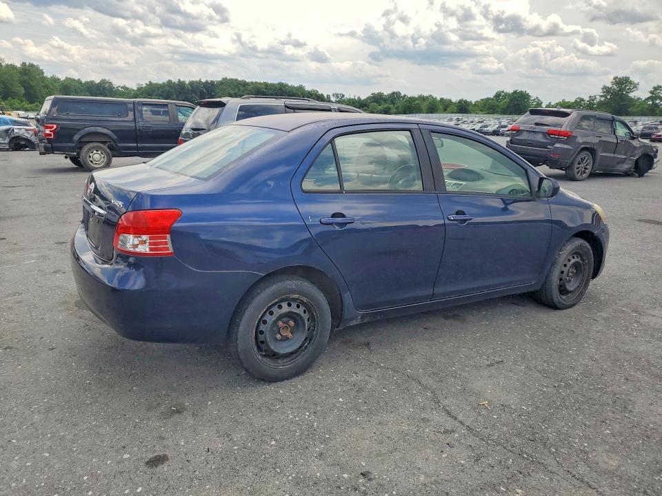 2007 Toyota Yaris VIN JTDBT923X71027187 COPART salvage auction — MINOR DENT/SCRATCHES, Pa - Non Public Clean Title, sold $975 on 2026-07-07 (photo 3)