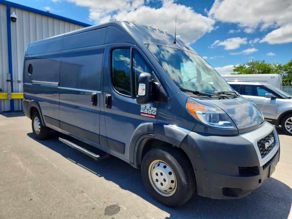 2019 Ram Promaster 2500 VIN 3C6TRVDG6KE519093 COPART salvage auction — MINOR DENT/SCRATCHES, Va - Certificate Of Title, sold $4,600 on 2026-07-07 (photo 4)